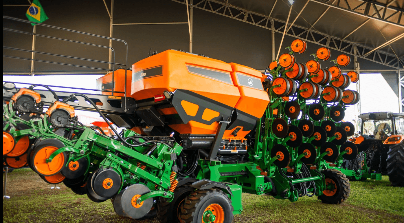 Da cidade para o campo: veja tecnologias antes vistas só em carros achadas em máquinas do agro