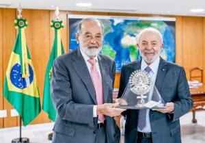 Após reunião com Lula, bilionário Carlos Slim anuncia investimentos de R$ 40 bi no país